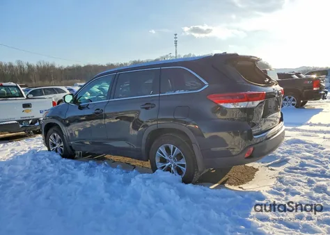 2018 Toyota Highlander Se из США, поврежденный, VIN 5TDJZRFH8JS528962